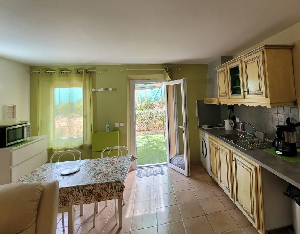 g2 cuisine table vue vers ext