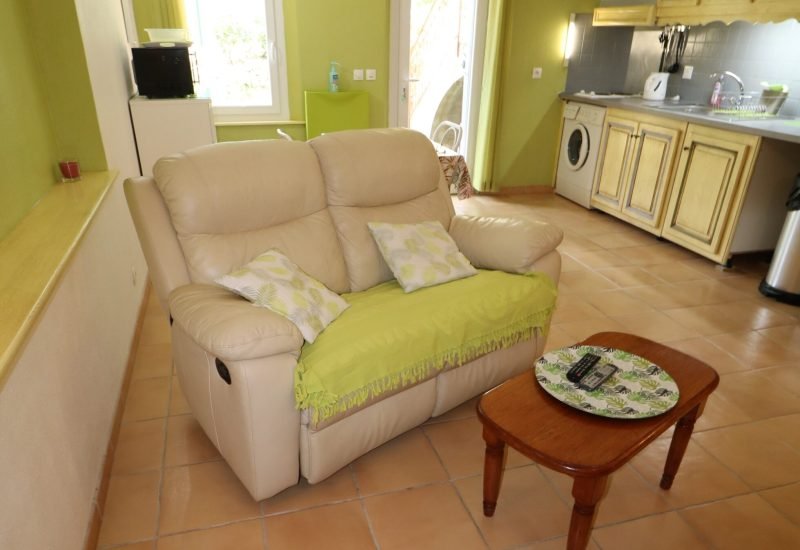 COIN SALON GITE AZUR